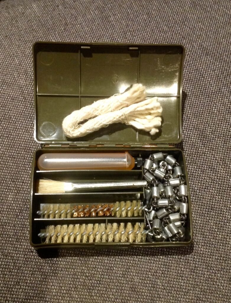 German Army 7.62mm/9mm Cleaning Kits
